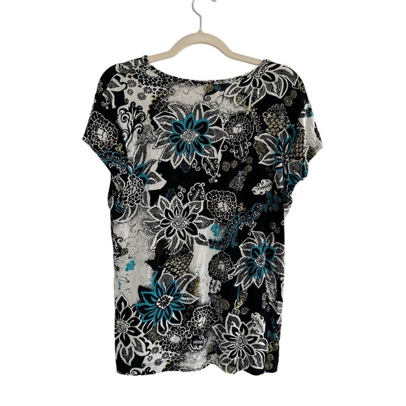 Chicos Travelers Multicolor Top with Cap Sleeves Chicos  Size 2 Women’s Large - Picture 2 of 4